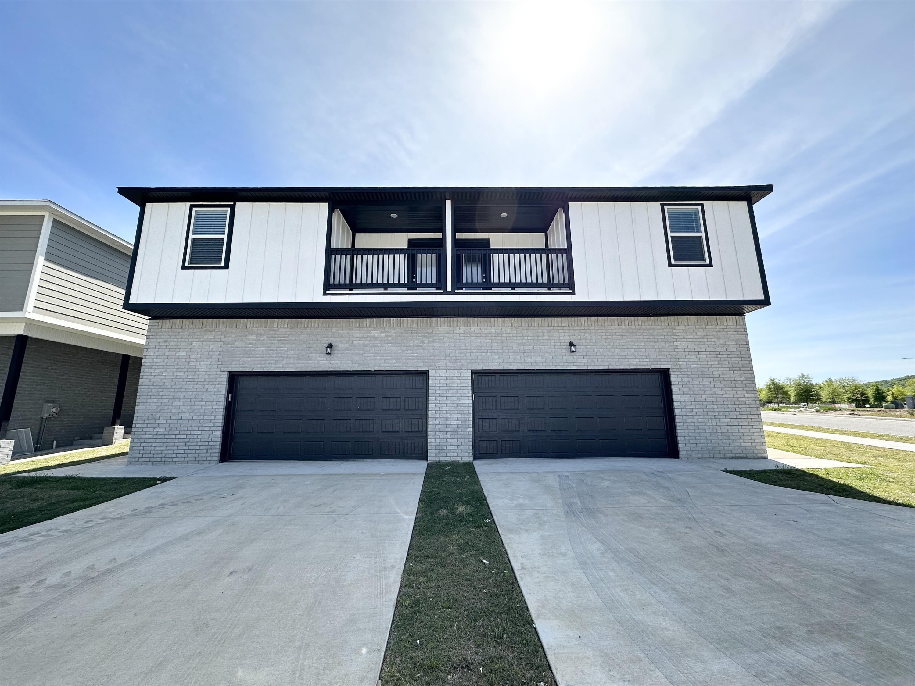 1035 South Benchmark Lane - 1