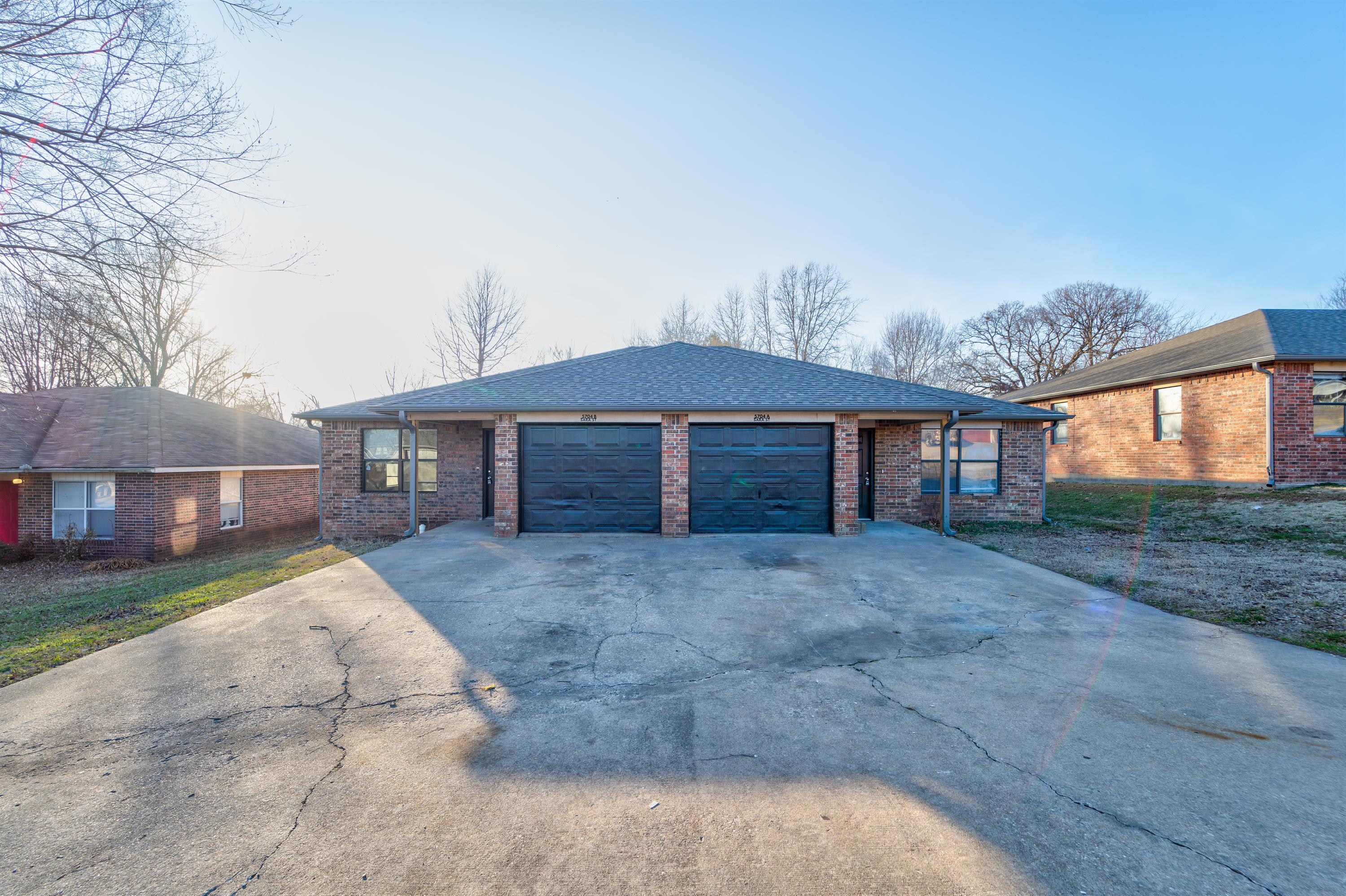 5702 Sara Street - B