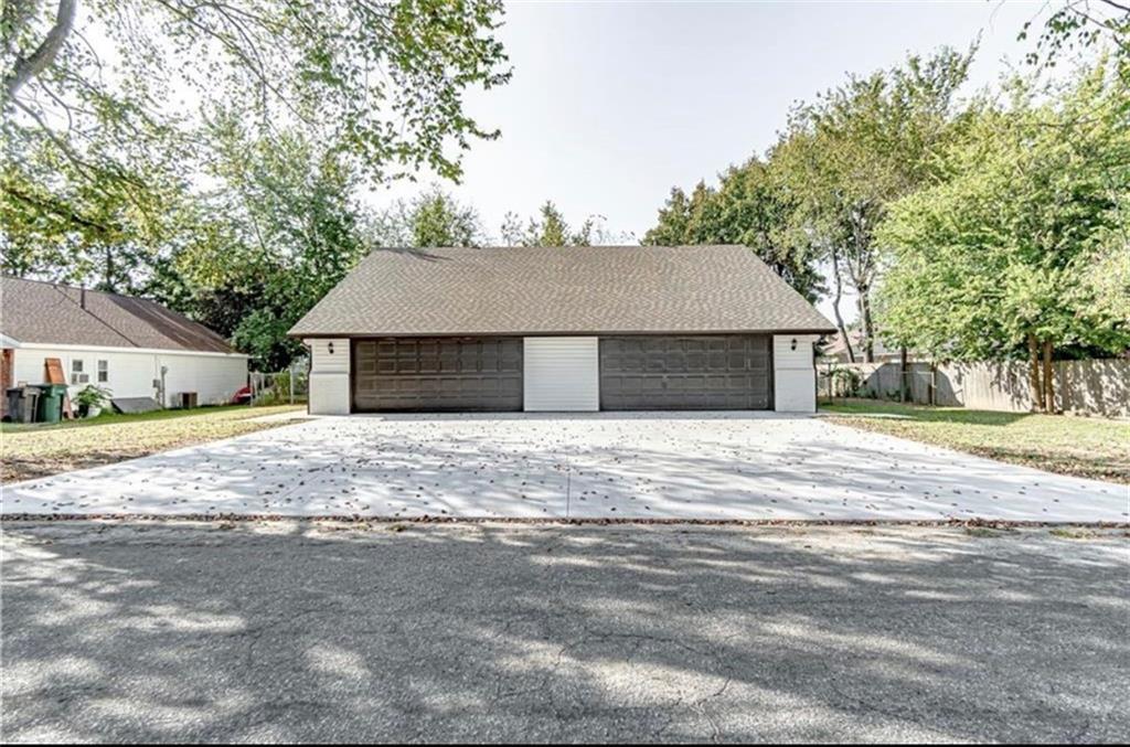 3704 West Beechwood Drive - 1